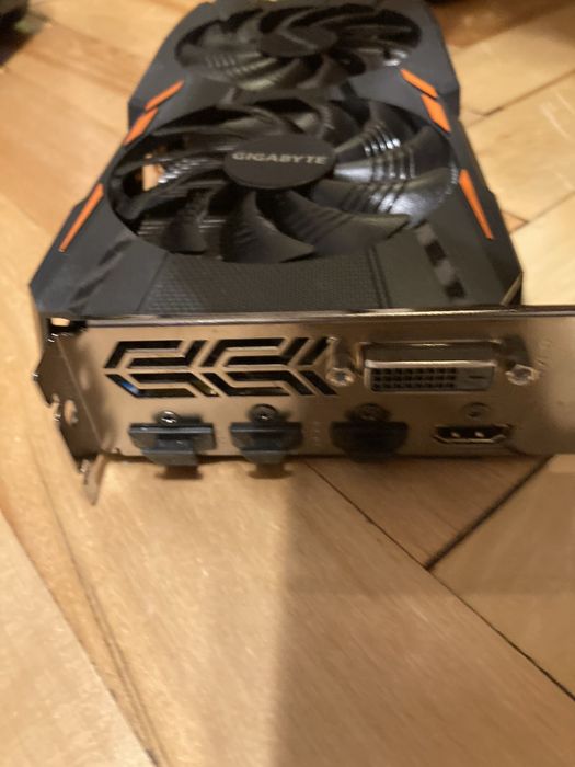 Видеокарта Nvidia  GTX 1050 2G