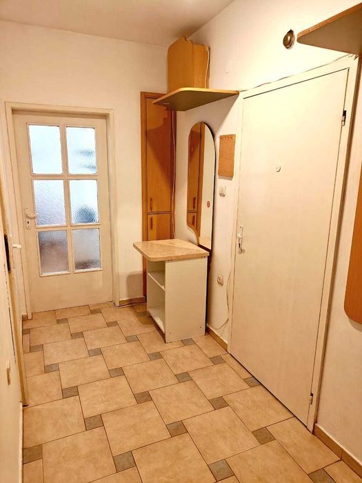 Дава се под наем Двустаен апартамент в Русе, Център - 70 кв.м за 300 € - Снимка #10