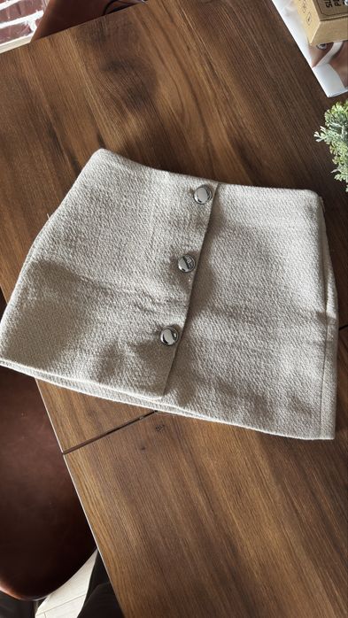 Бежова мини пола букле “Mango”