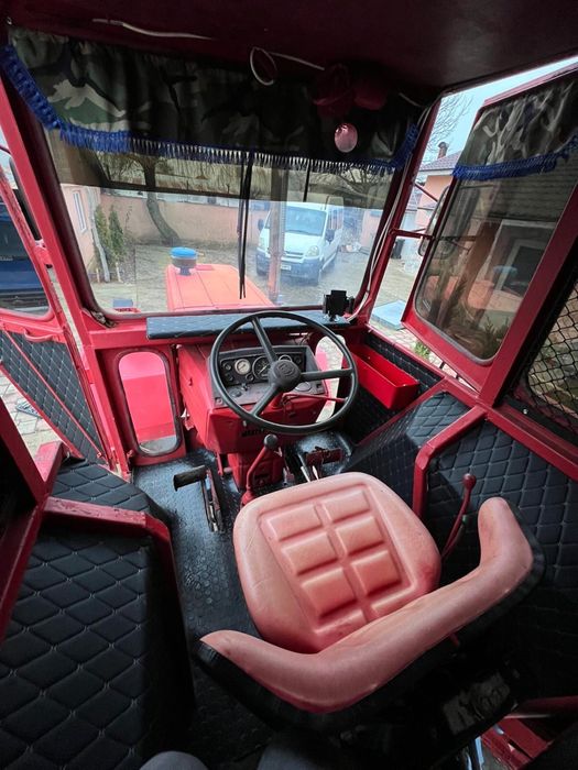 Tractor u650’ Disc si plug