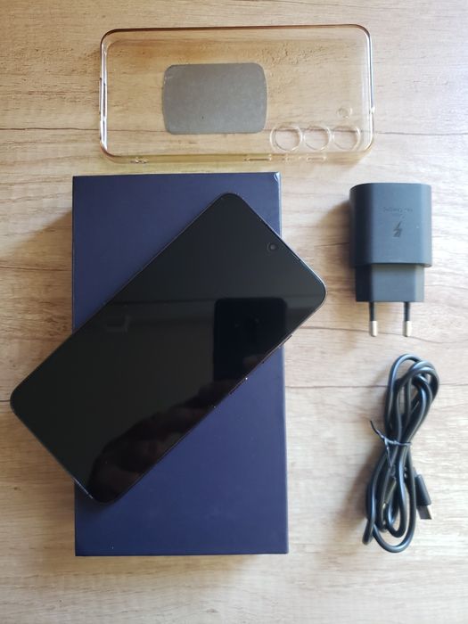 Samsung Galaxy S23-256gb (Перфектен!!)