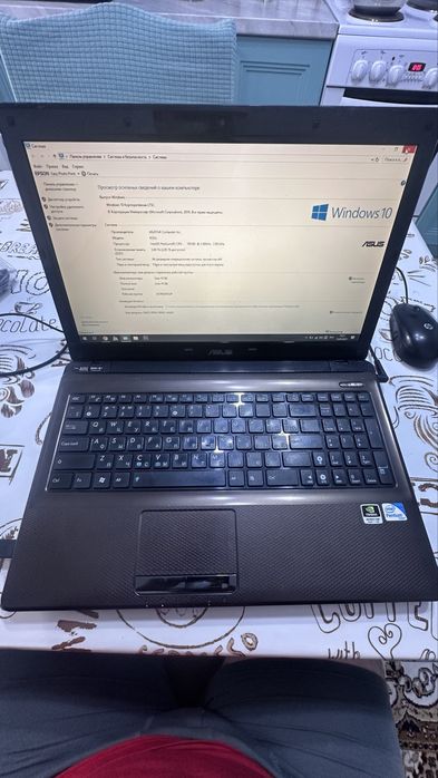 Ноутбук продам Asus