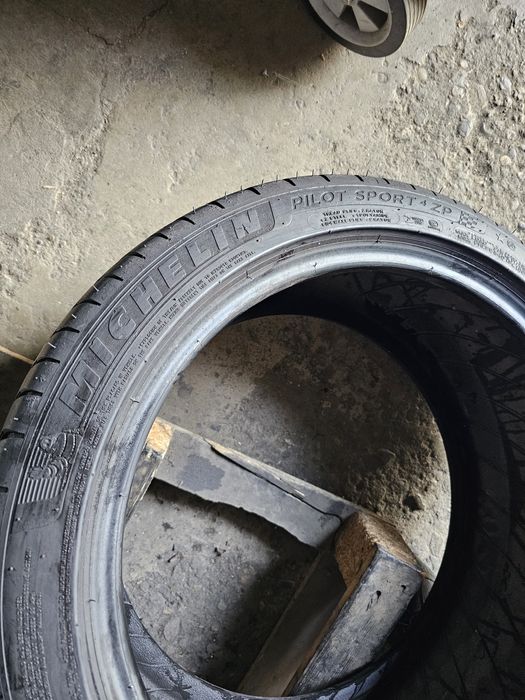 2 anvelope vara 255 40 18 Michelin Runflat