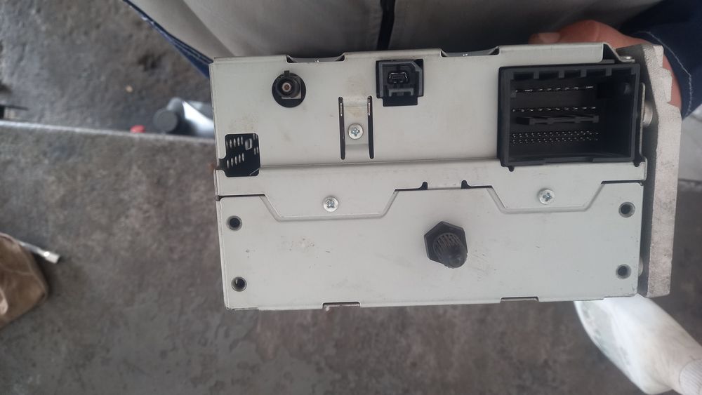 Magnitafon spark avtomat