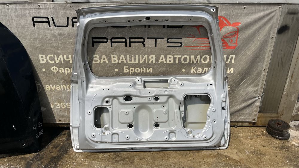 Багажна врата Suzuki Grand Vitara 2