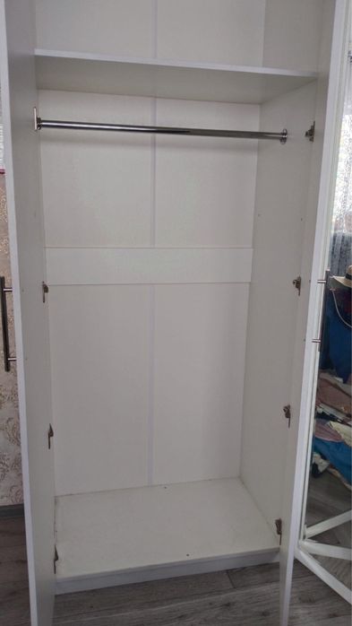 Продам спальный гарнитур