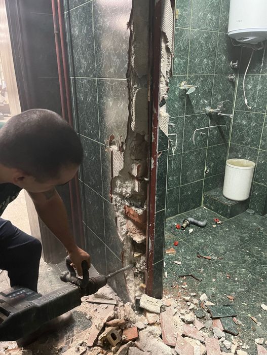 Разтоварване на контейнери