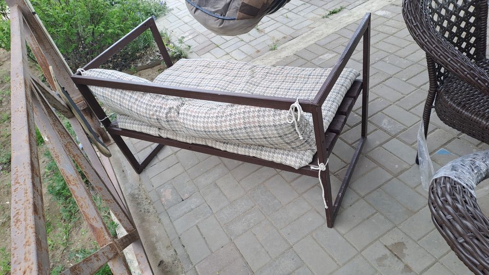 Продам скамейку компактную