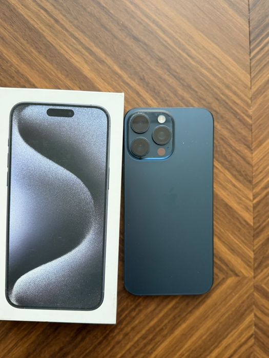 Продам айфон 15 про макс 256гб