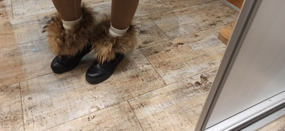 Боти / кецове, естествена кожа и пух, размер 38