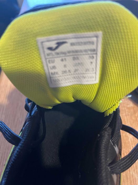 Ghete sport joma