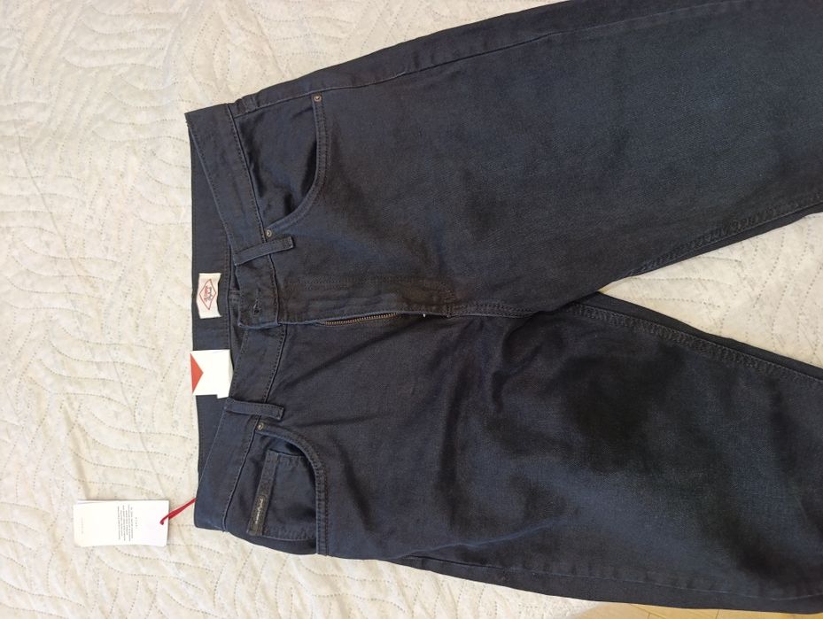 Продам джинсы Lee
