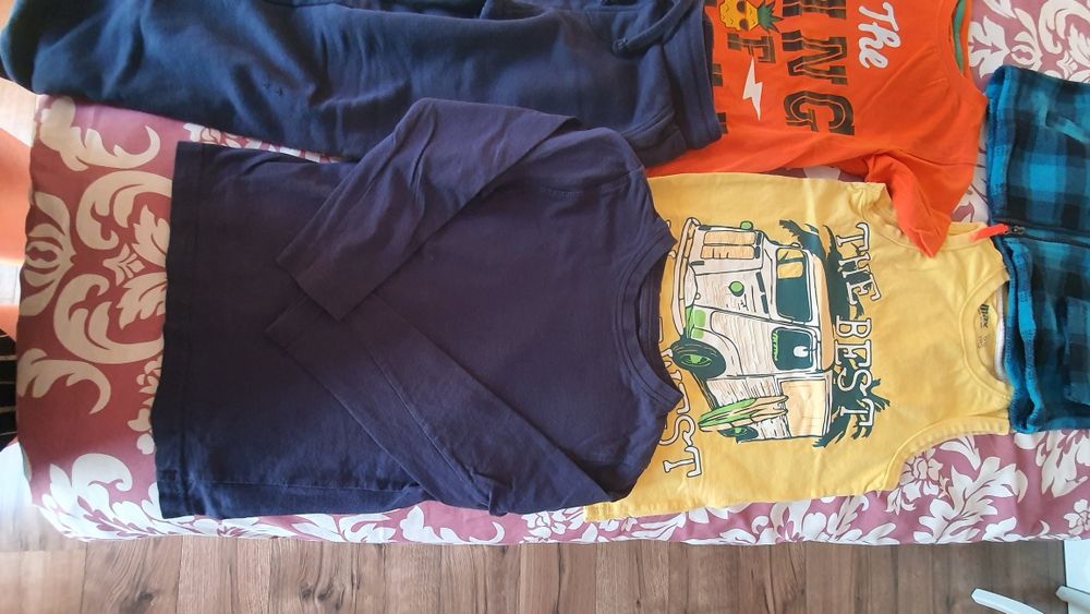 Vand lot hainute baieti 116