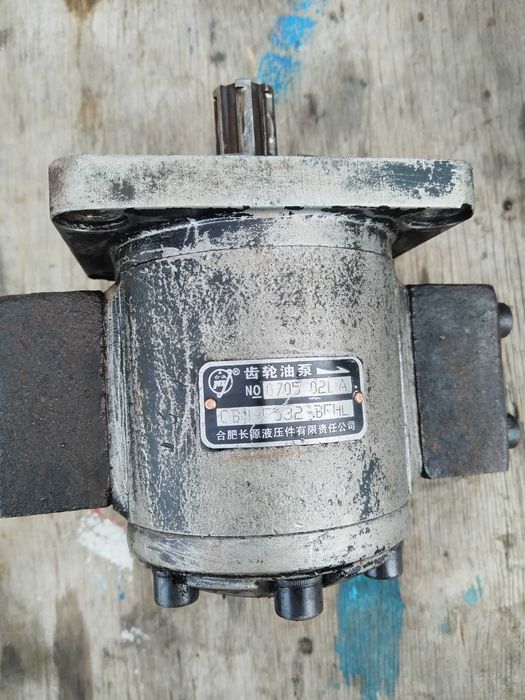 Насос  НШ 32L левое вращение