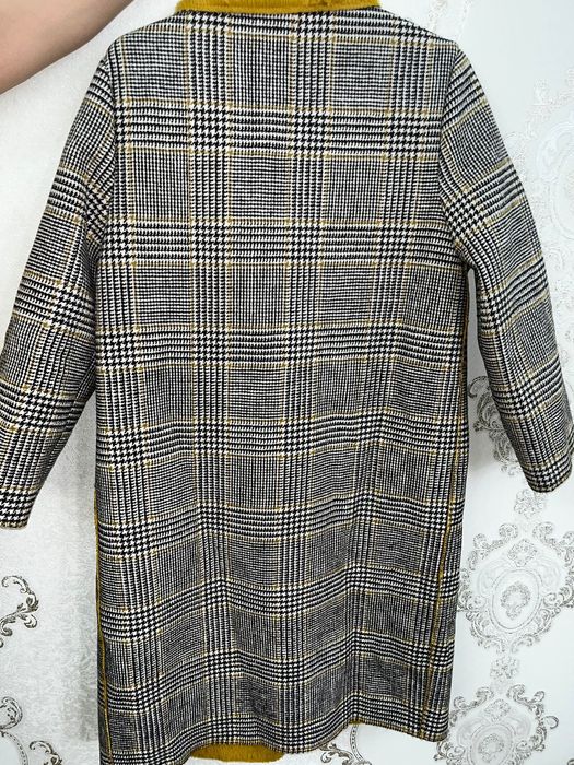 Пальто сатылады коп киилмеген