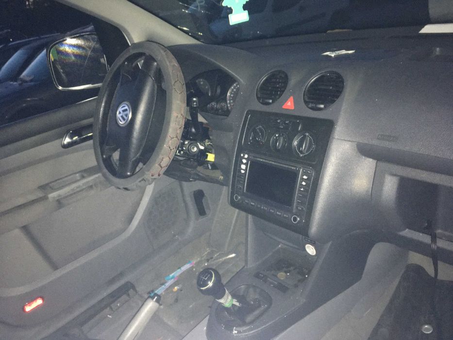 Фолксваген Кади/Volkswagen Caddy Дизел 2009г на части