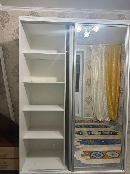 Продаю шкаф бу..