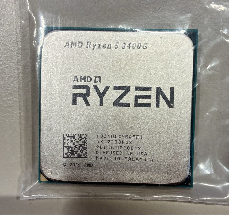 Procesor AMD Ryzen 5 3400G 3.7GHz AM4 cu Radeon RX Vega 11 + Cooler
