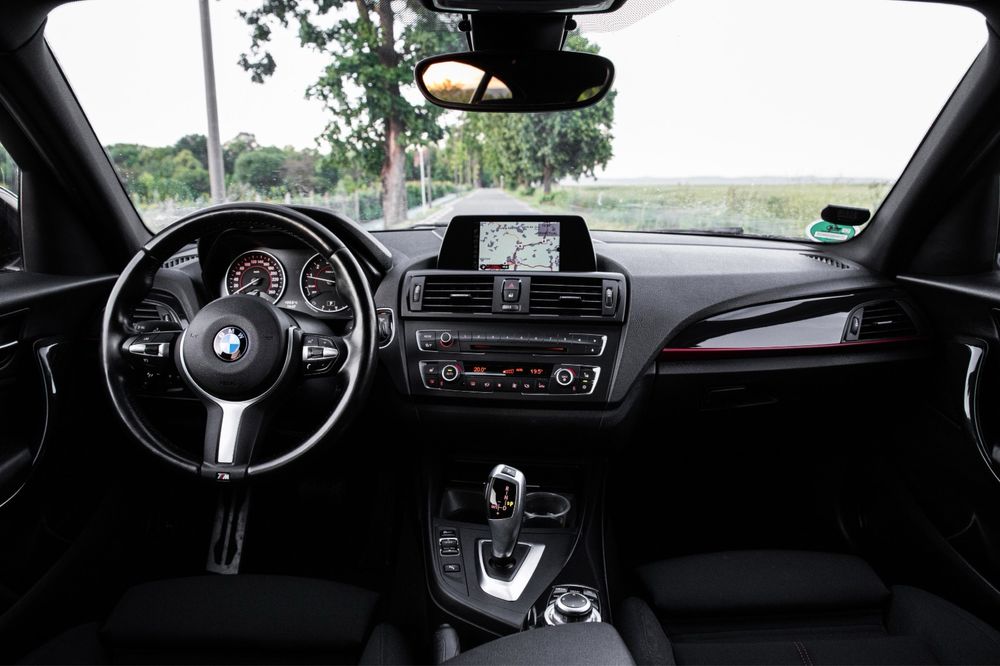 BMW Seria 1 // M-pachet // Full dotari // 1.6 benzina //2013 // automata