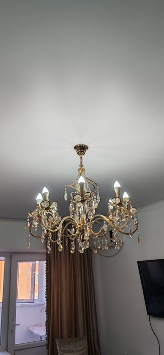 Продам люстру,  Люстра