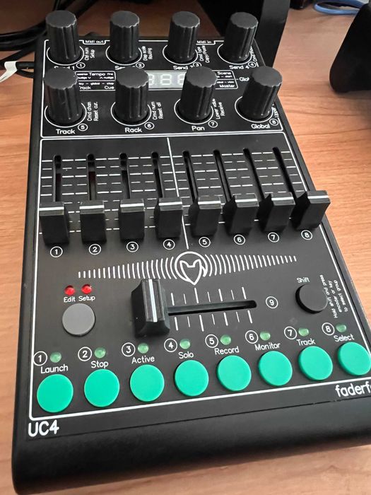 Faderfox UC4 MIDI Controller гр. Стара Загора Три чучура - север • OLX.bg