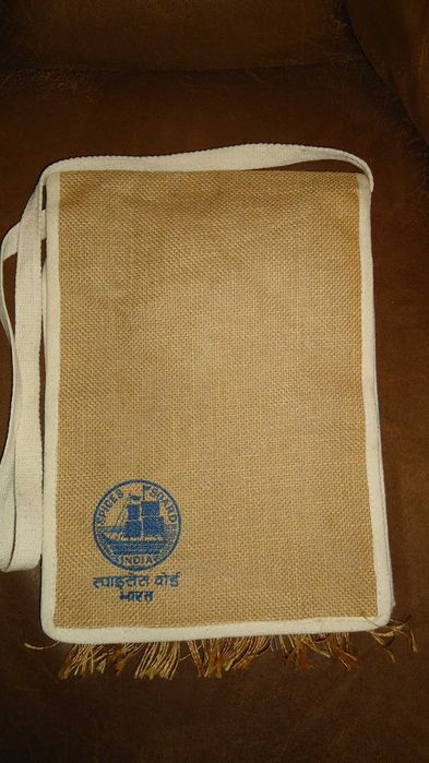 Дизайнерска чанта от зебло