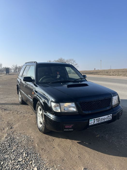 Субару форестер SF5