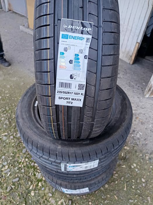 Летни гуми 235/55/17ц.Dunlop