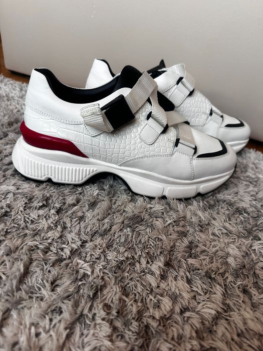 Adidasi Musette noi de vânzare 38