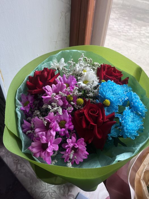 Цветы живые продам