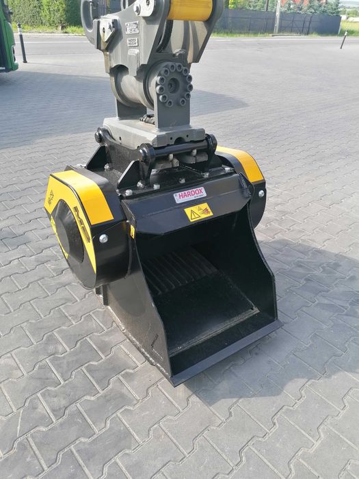 Cupă concasare MB C50 S4 – mini excavatoare