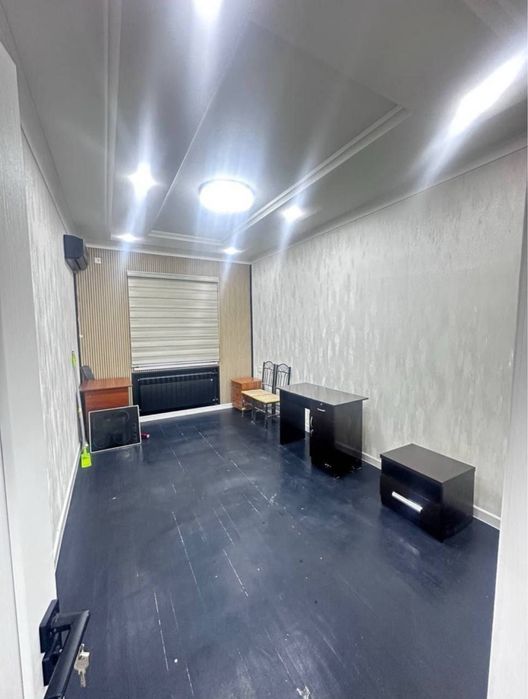 Офис в центре городо метро Ойбек +Мебель