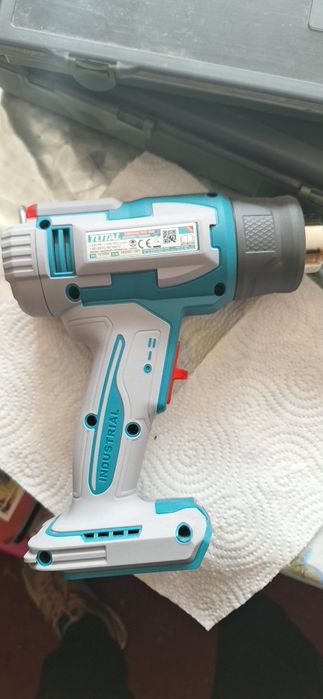 Total пистолет горещ въздух