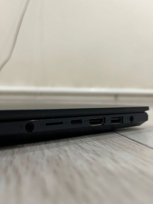 Asus vivobook продам