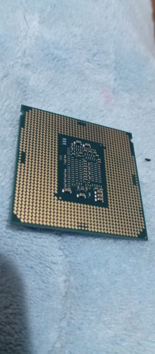 Процессор i3 8100