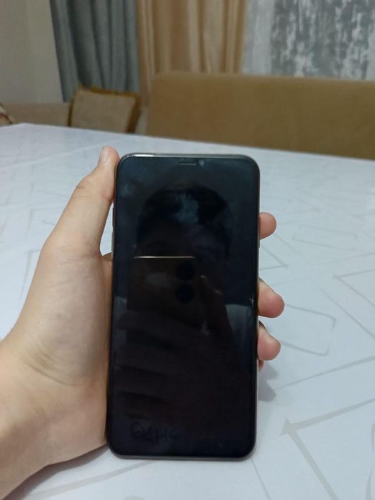 Айфон XS max сатылады