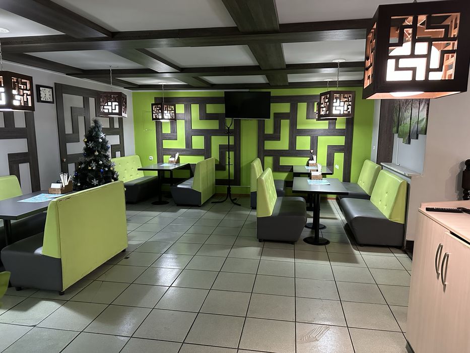 Действующий суши бар в центре караганды