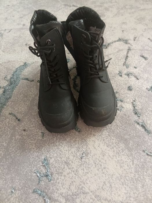 Продам женские сапоги 41 размер