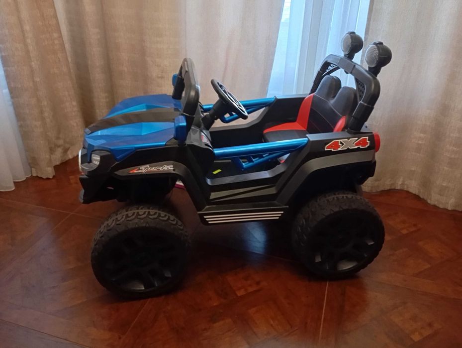 Машина для детей