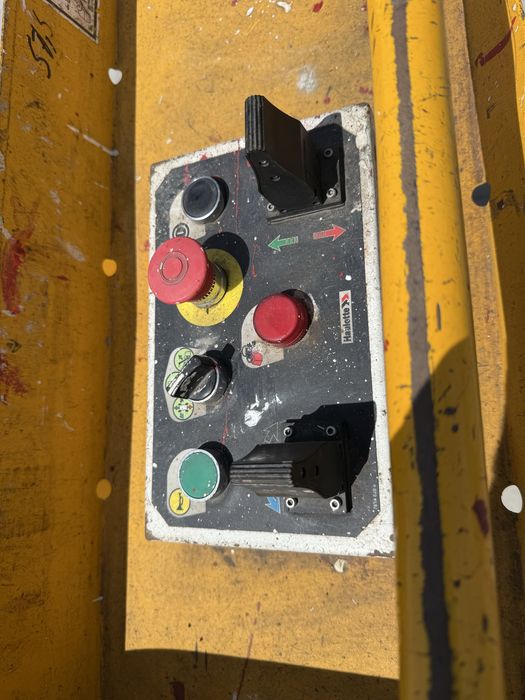 De vanzare sau da inchiriat nacela electrica cu brat articulat Haulotte Star 10