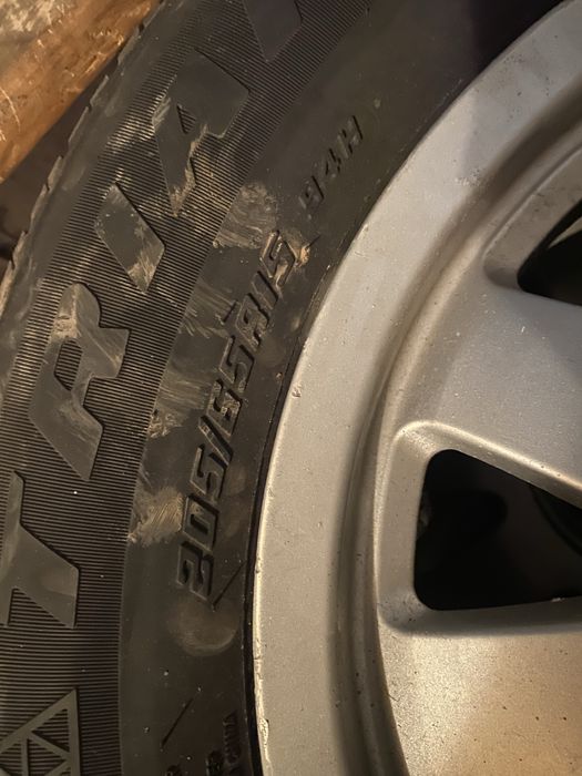 Продам шины с дисками