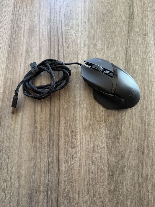 Геймърска мишка Razer Basilisk V2