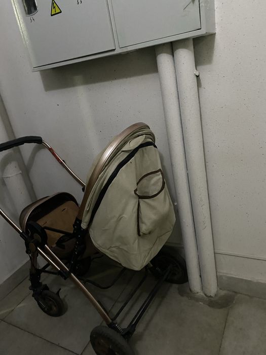 Коляска за 2500 тг