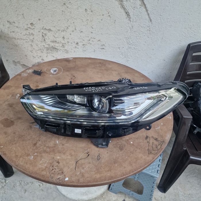 Ford Mondeo full led 2016 ляв фар