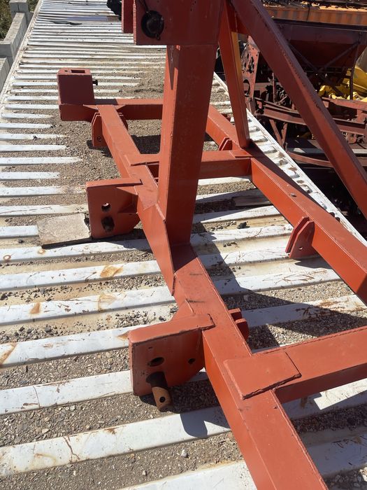 Продам Чизельный плуг