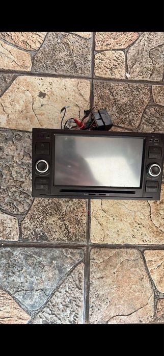 Navigatie auto ford mondeo