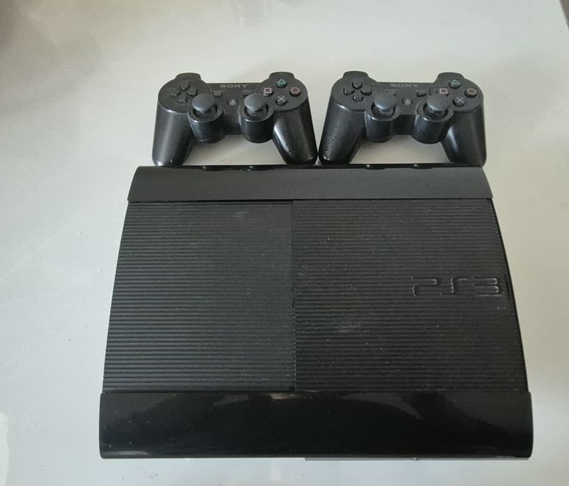 PS3 modat + accesorii + jocuri