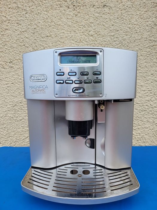Expresor Delonghi Magnifica Automatic Cappucino