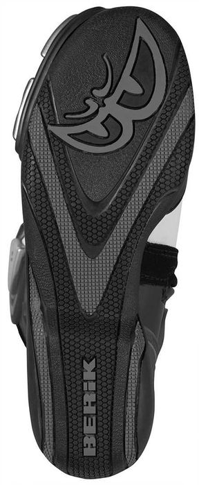 Мото ботуши Berik Losail Номер 41,42,43,44,45,46