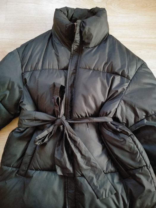 Продам куртку женскую